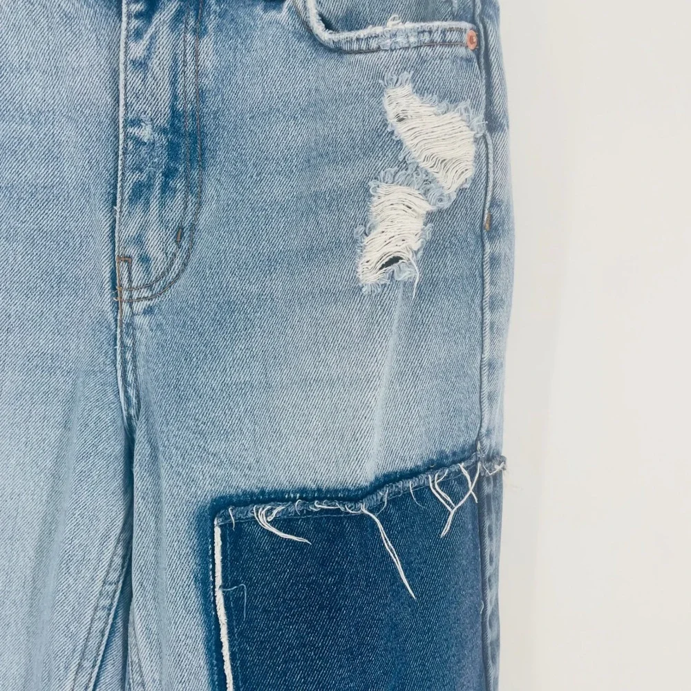 BDG Urban Outfitters Slim Straight Patchwork Distressed Jeans Light Wash Size 27 - Picture 4 of 14